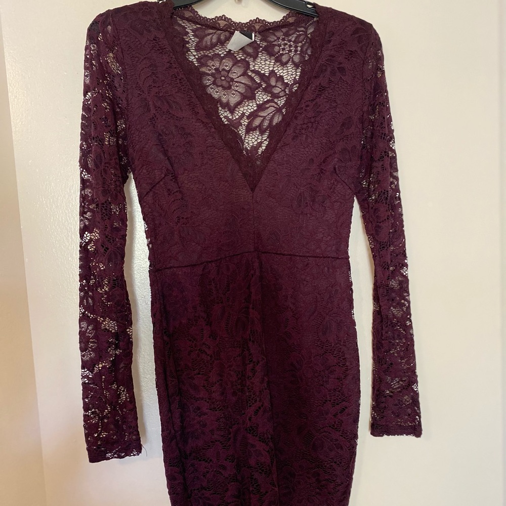Windsor lace long sleeve dress